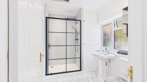 Photo 7- click for photo gallery